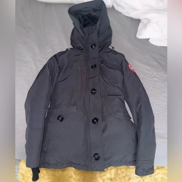Canada Goose Black Quilted Jacket - Picture 4 of 12